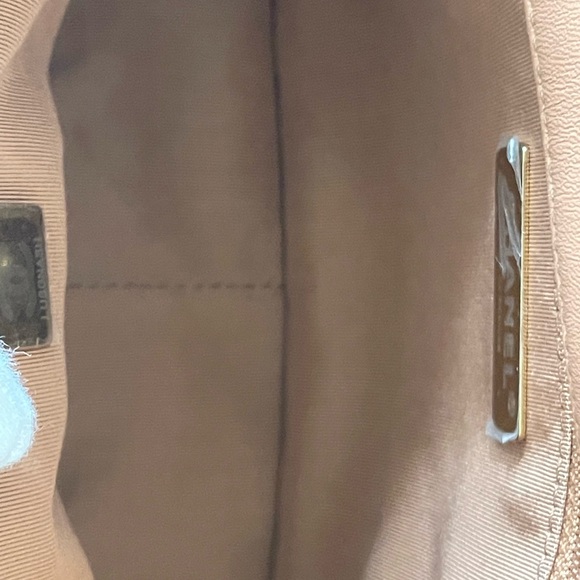 Chanel 19 small 21K caramel in brand new condition. It’s a full set - Picture 16 of 16